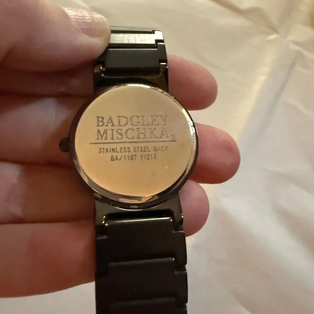 Pre Owned Badgley Mischka Black Stainless Steel Ladies Watch Crystal Hour Mark